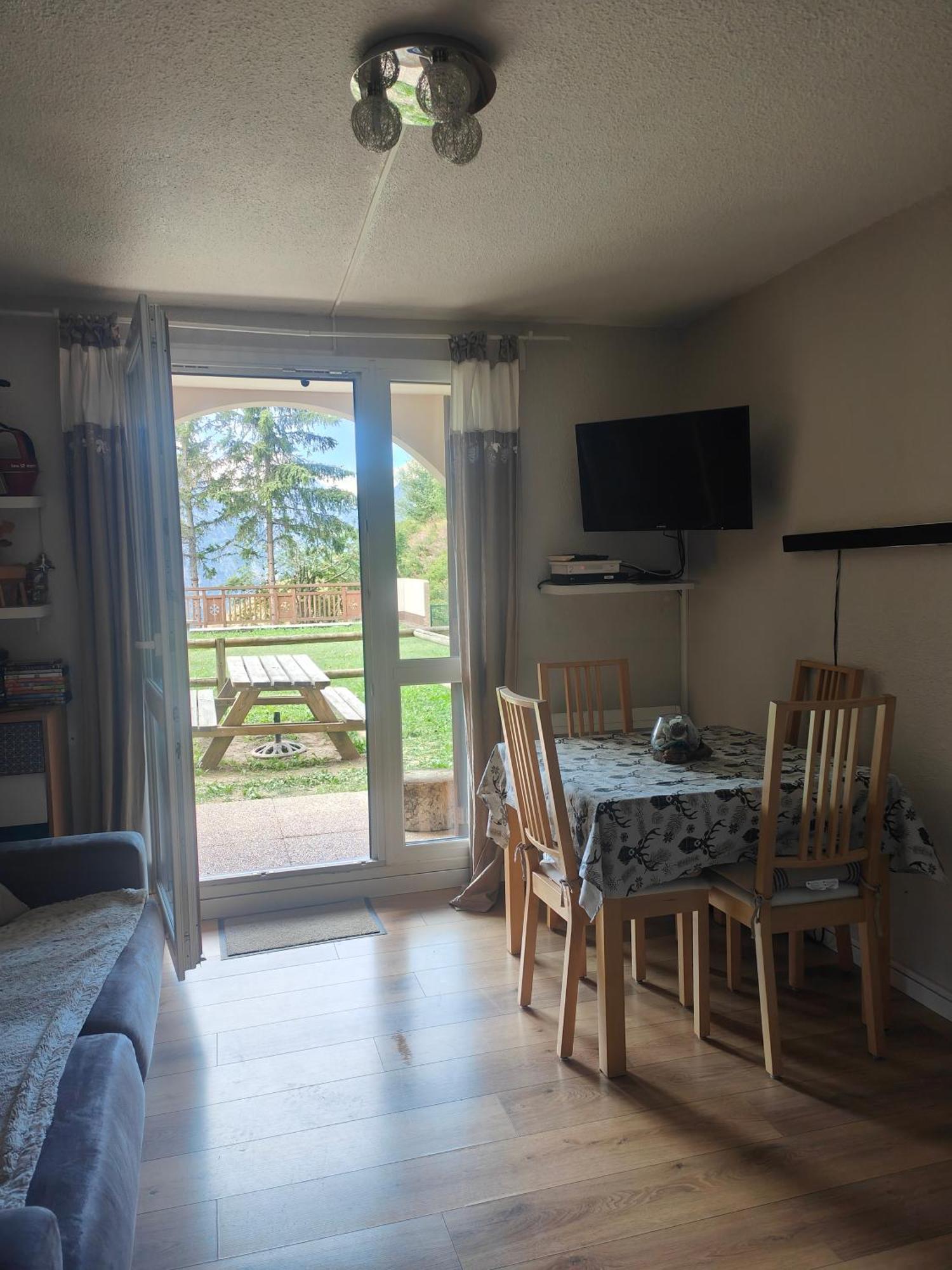 Studio Avec Jardin Et Garage, Proche Super Venosc Les Deux Alpes Exterior foto